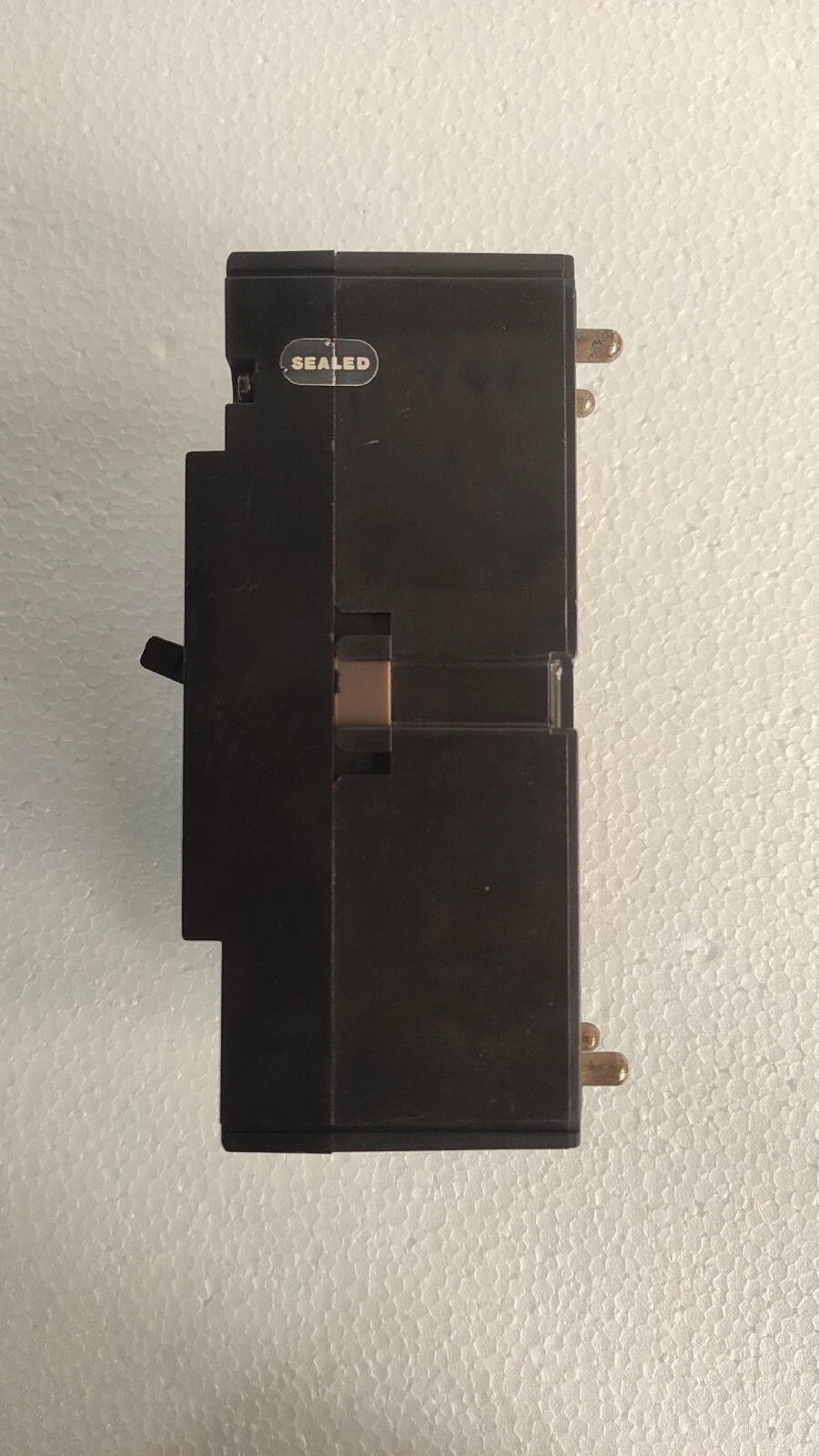 admin/uploads/uploads/Terasaki Circuit Breaker_8.webp